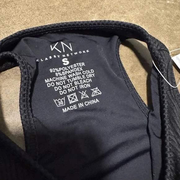 Black Ribbed Sleeveless Top - Picture 5 of 5